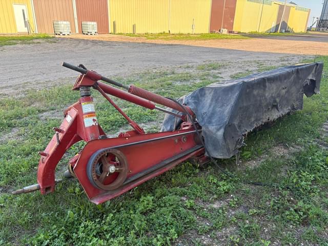 Image of New Holland 616 equipment image 4