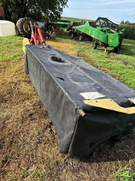 Image of New Holland 616 equipment image 3