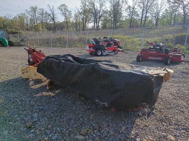 Image of New Holland 616 equipment image 1