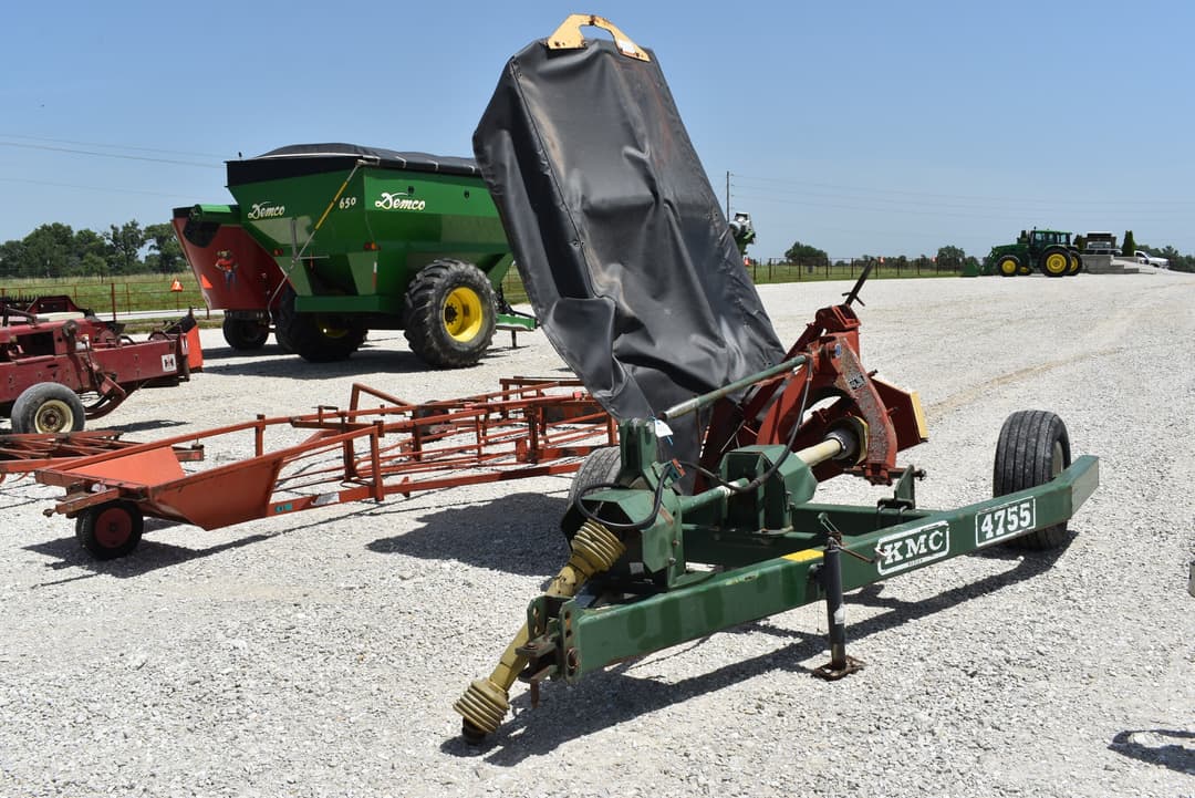 Image of New Holland 616 Primary image