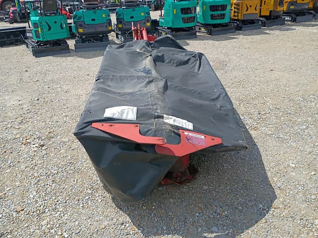 Image of New Holland 616 equipment image 2