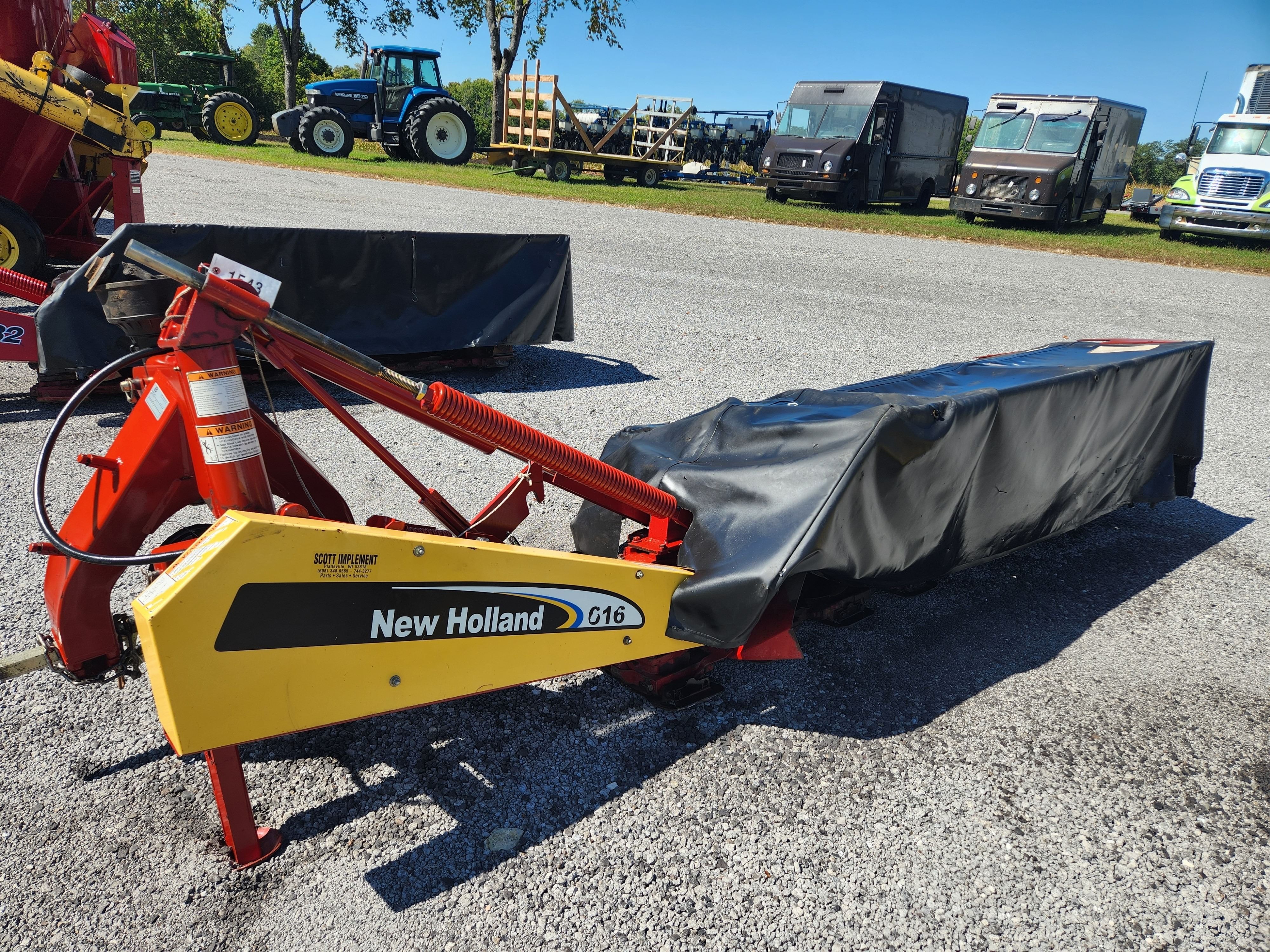 New Holland 616 Equipment Image0