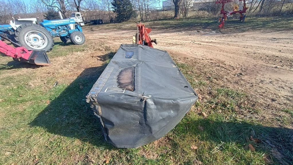 Image of New Holland 617 Image 1