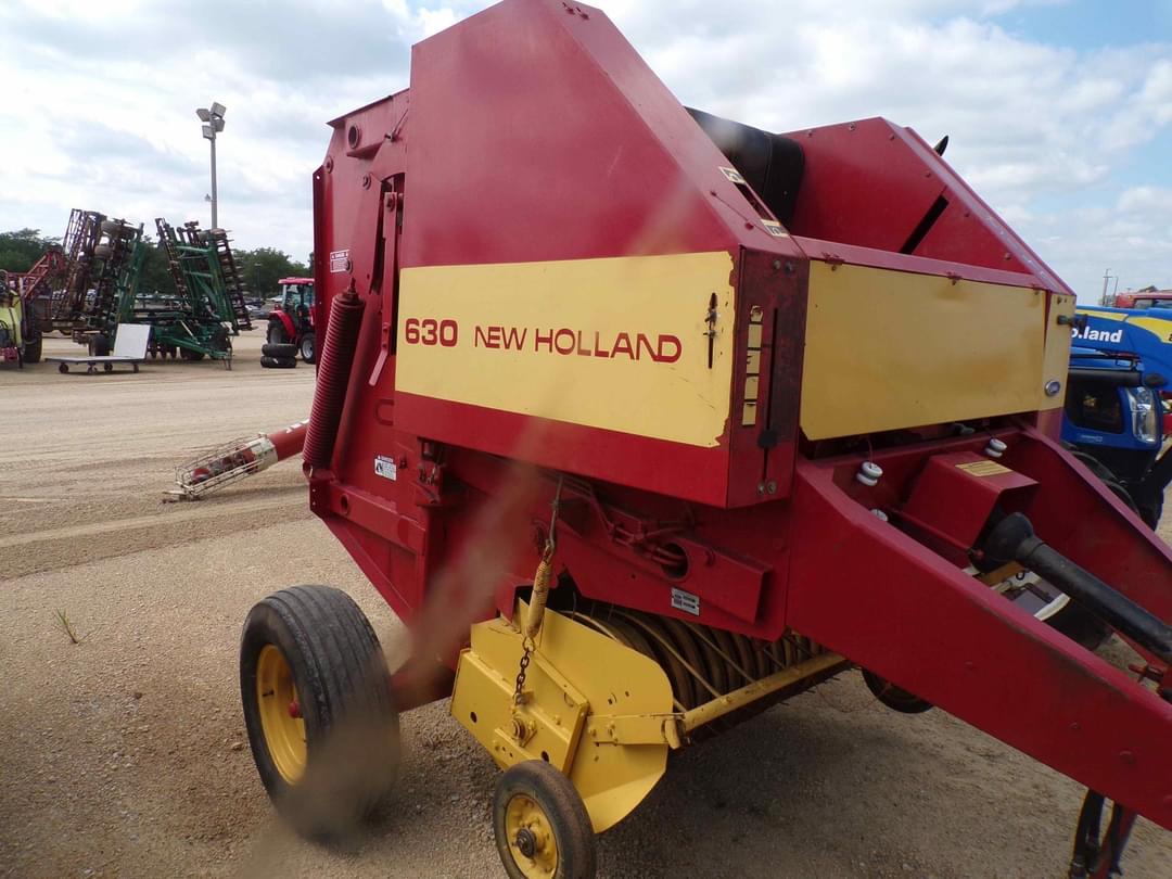 Image of New Holland 630 Primary image