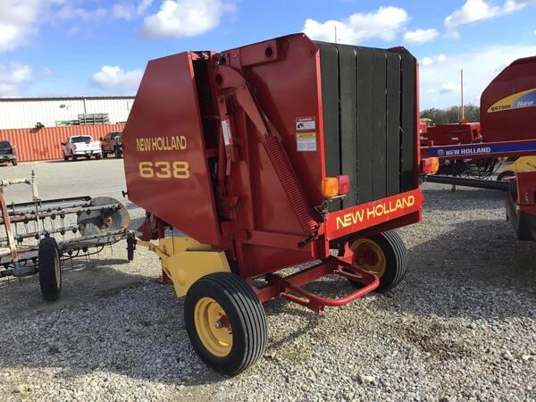 Image of New Holland 638 equipment image 4