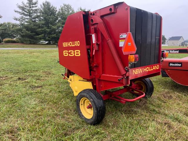 Image of New Holland 638 equipment image 1