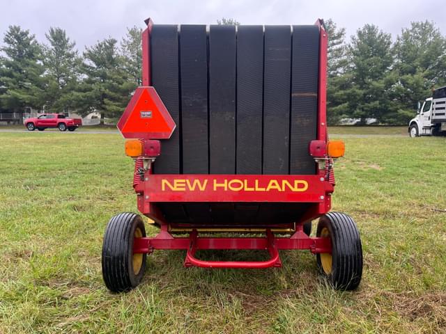 Image of New Holland 638 equipment image 2