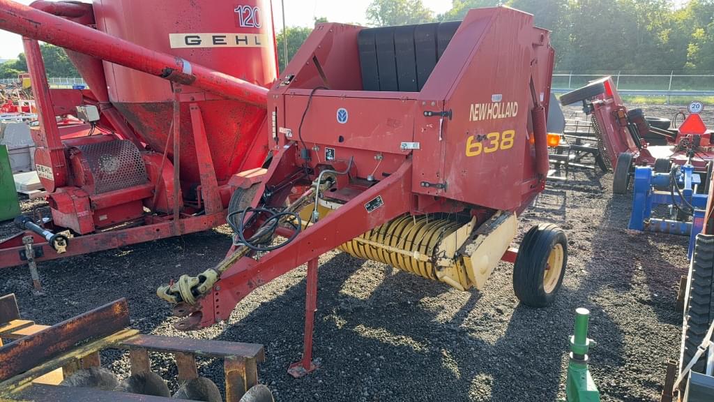 Image of New Holland 638 Primary image