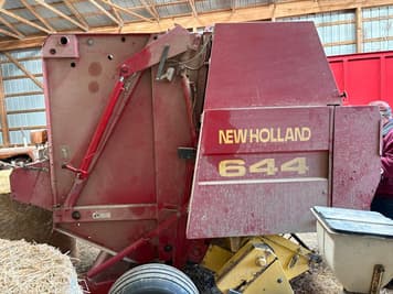 Main image New Holland 644