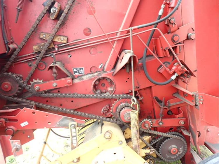 New Holland 644 Hay and Forage Balers Round for Sale Tractor Zoom