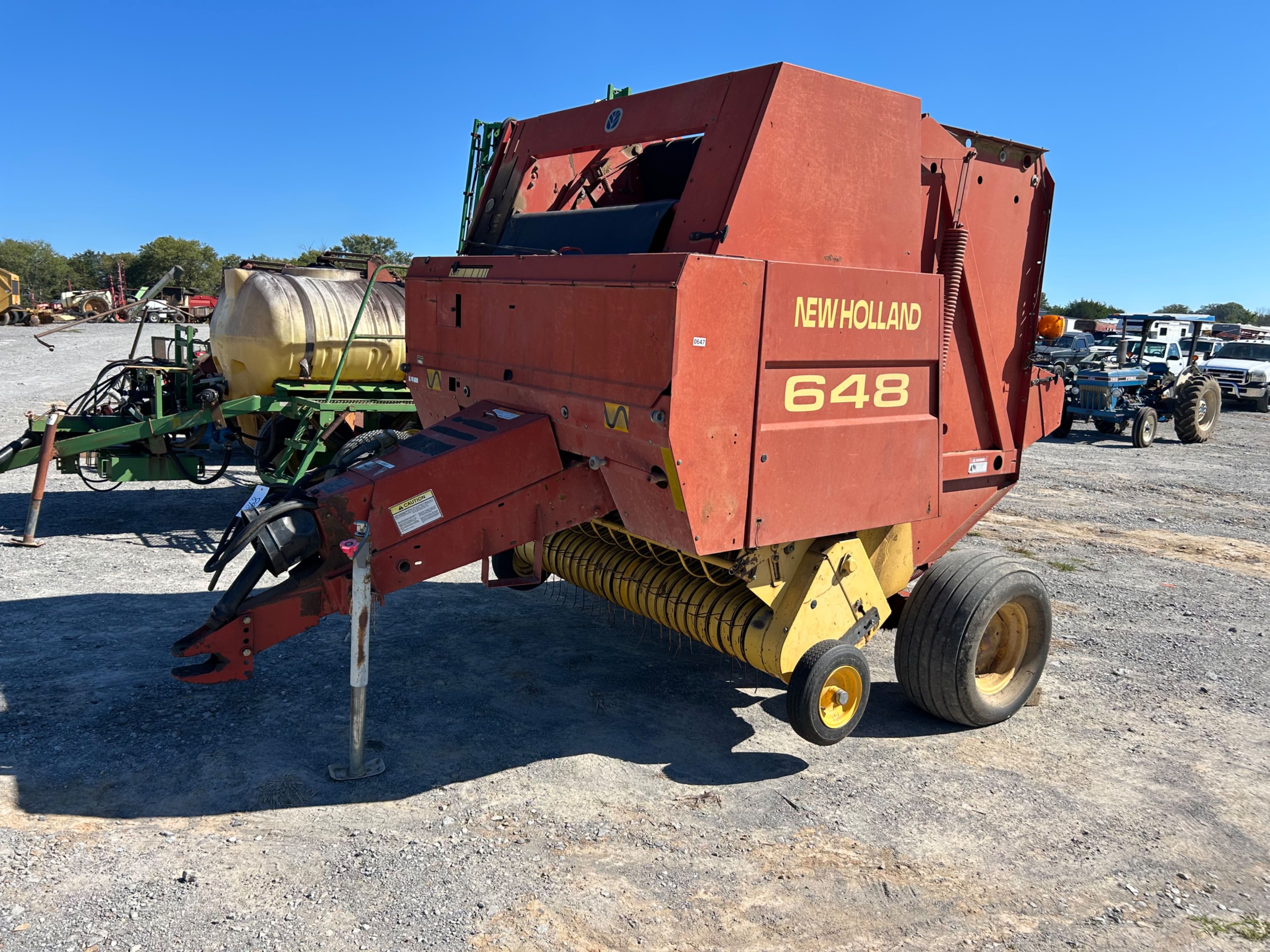 Main image New Holland 648