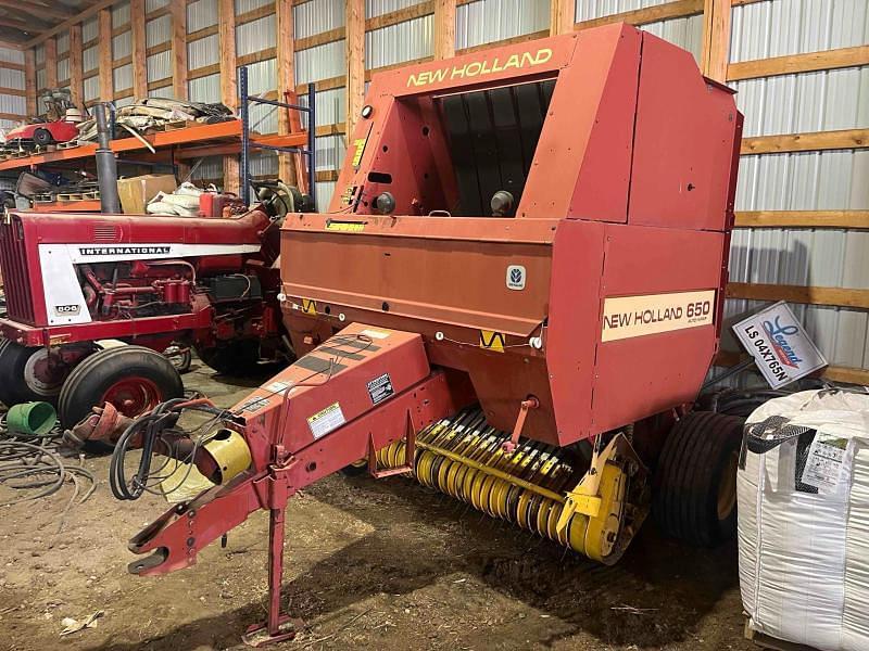 Image of New Holland 650 Primary image
