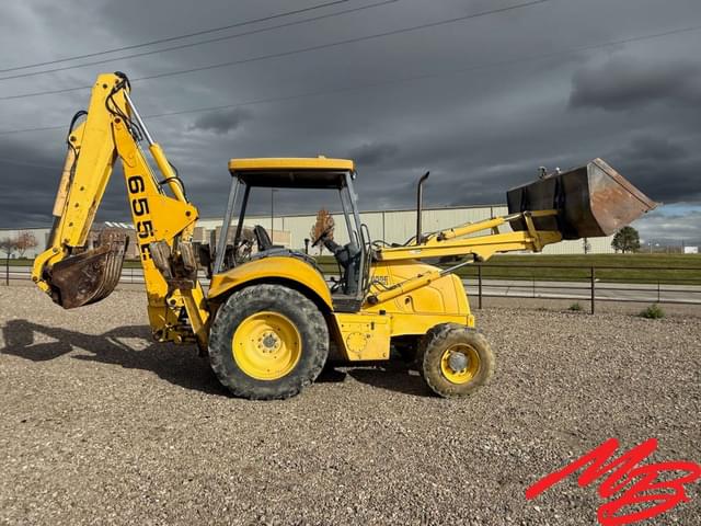 Image of New Holland 655E equipment image 2