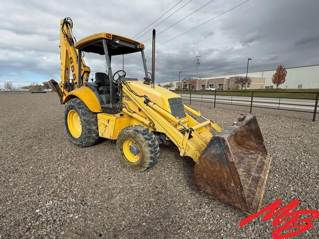 Image of New Holland 655E equipment image 1