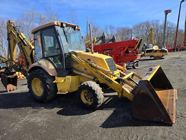 Image of New Holland 655E equipment image 3