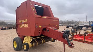 Main image New Holland 658