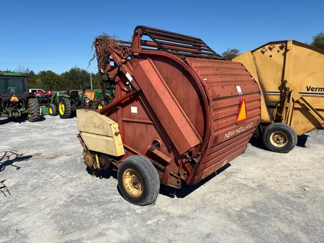 Image of New Holland 850 equipment image 1
