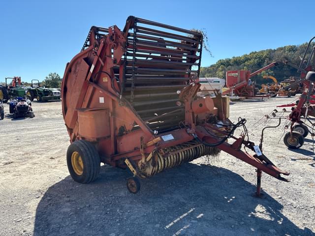 Image of New Holland 850 equipment image 4