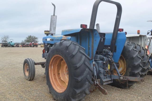 Image of New Holland 6610S equipment image 1