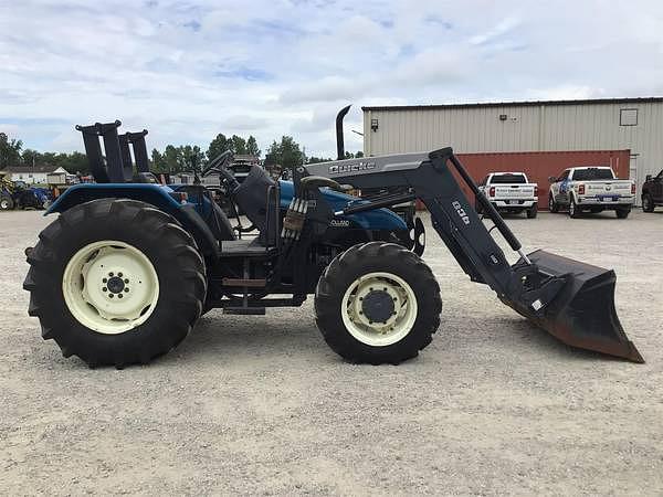 Image of Ford-New Holland 6635 equipment image 1