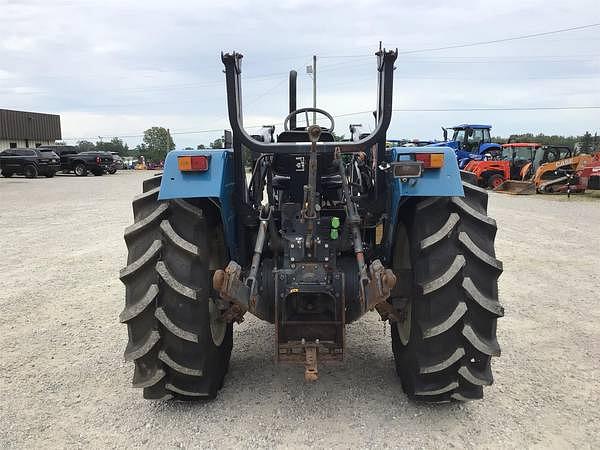 Image of Ford-New Holland 6635 equipment image 3