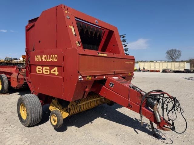 New Holland 664 Equipment Image0