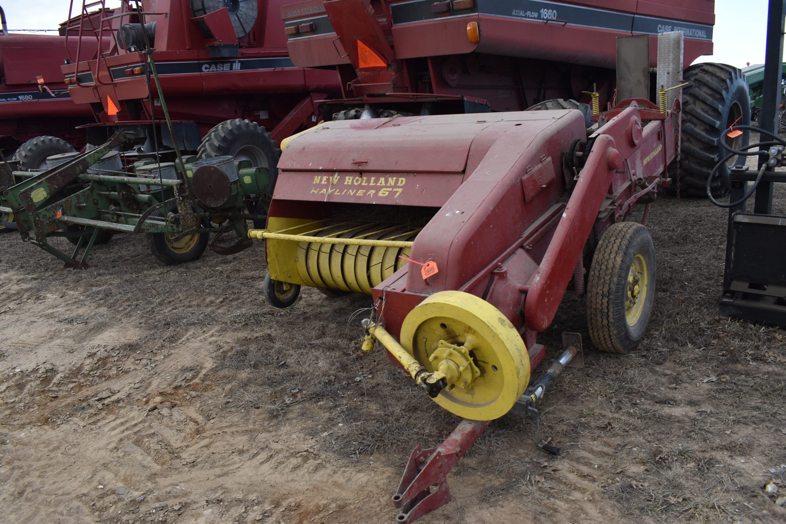 New Holland Hayliner 67 Equipment Image0