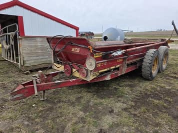 Main image New Holland 675