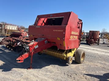 Main image New Holland 678