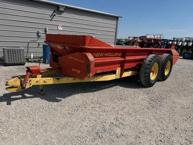 New Holland 679 Equipment Image0