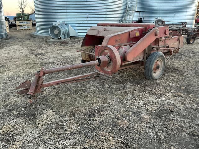 Image of New Holland 68 equipment image 1