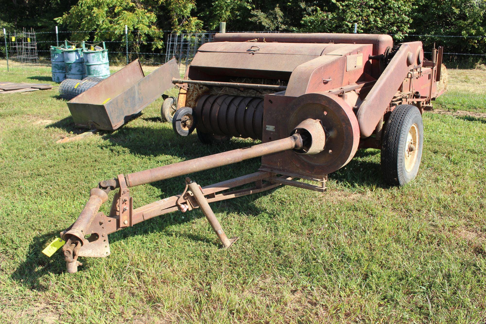 Main image New Holland 68