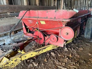 New Holland 680 Image