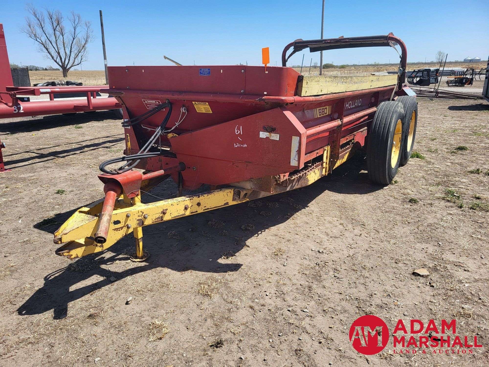 New Holland 680 Equipment Image0