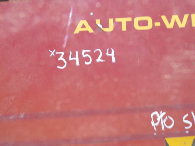 Image of New Holland 688 equipment image 1