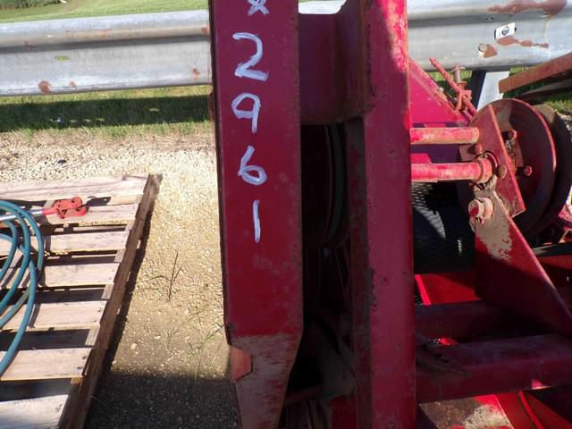 Image of New Holland 70 equipment image 1
