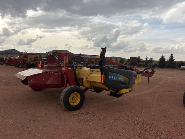Image of New Holland H7150 equipment image 3
