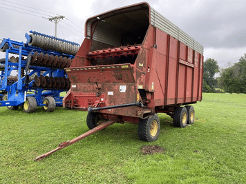 Main image New Holland 716