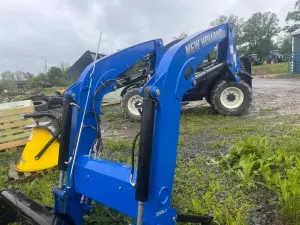 New Holland 720LU Image