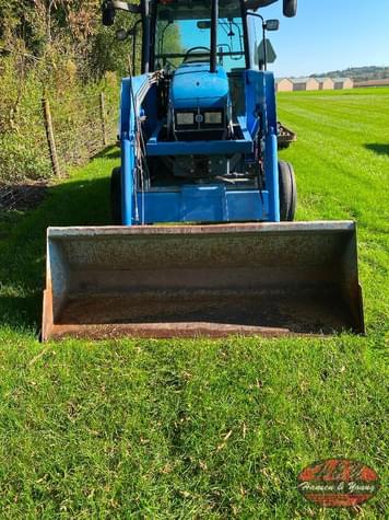 Main image New Holland 7210