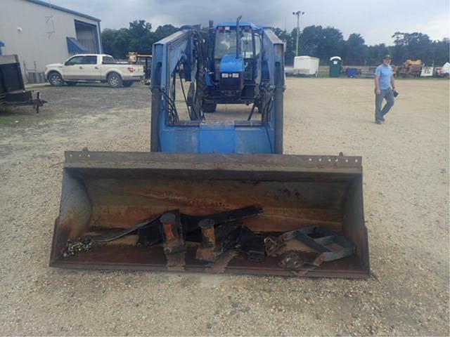 Image of New Holland 7312 equipment image 1