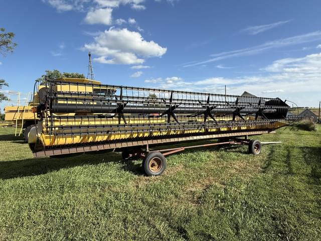 Image of New Holland 73C equipment image 1