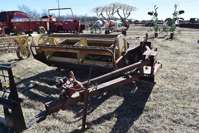 Image of New Holland 477 equipment image 1