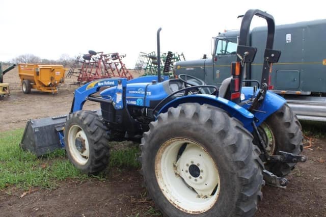 Image of New Holland Workmaster 75 equipment image 2