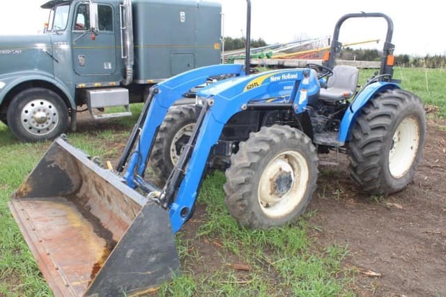 Image of New Holland Workmaster 75 equipment image 3
