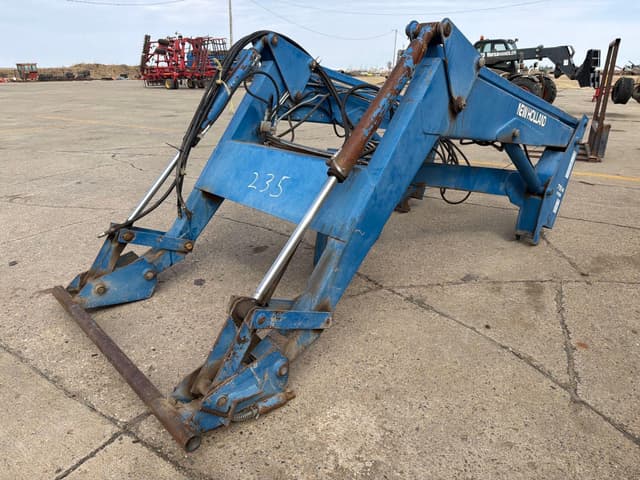 Image of New Holland 7514 equipment image 1