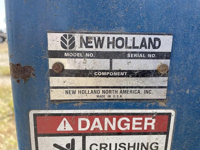 Image of New Holland 756C equipment image 4