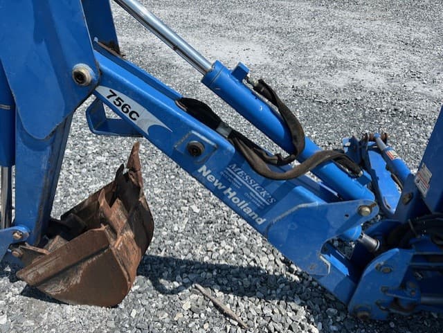 Image of New Holland 756C equipment image 1