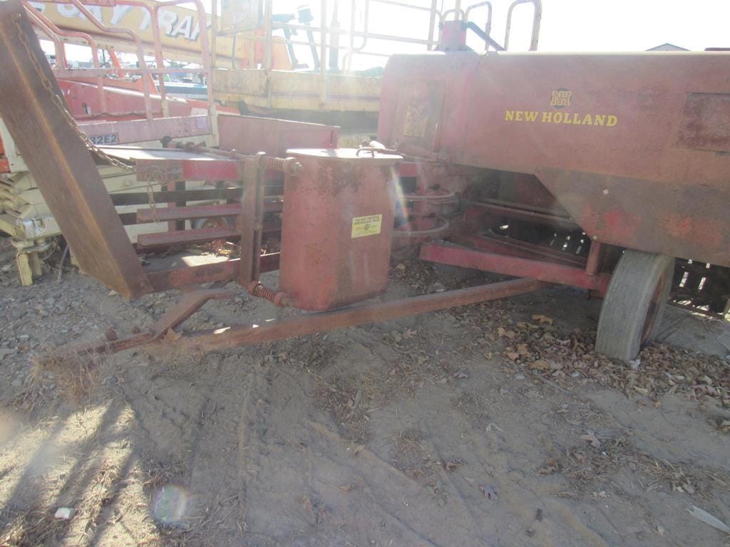 Main image New Holland Super 77