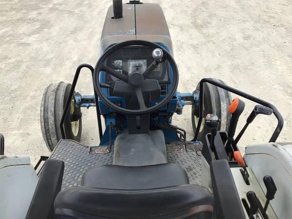 Main image New Holland 7740